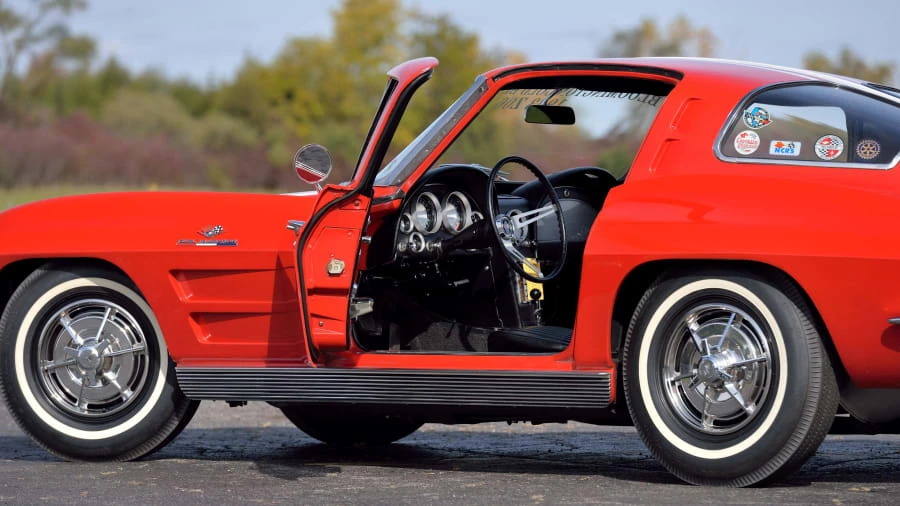 1963 Chevrolet Corvette C2 - Image 17 of 21