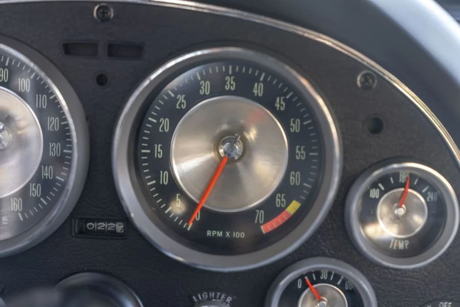 1963 Chevrolet Corvette C2 - Image 25 of 31