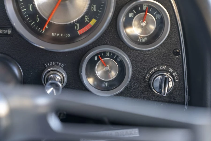 1963 Chevrolet Corvette C2 - Image 22 of 31