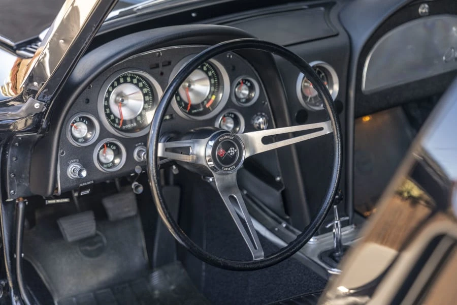 1963 Chevrolet Corvette C2 - Image 23 of 31