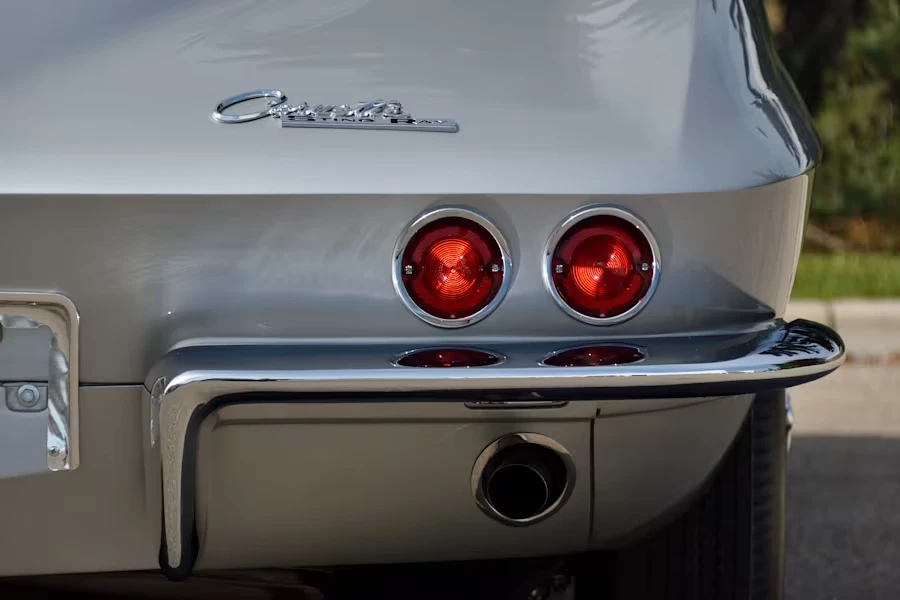 1963 Chevrolet Corvette C2 - Image 19 of 31