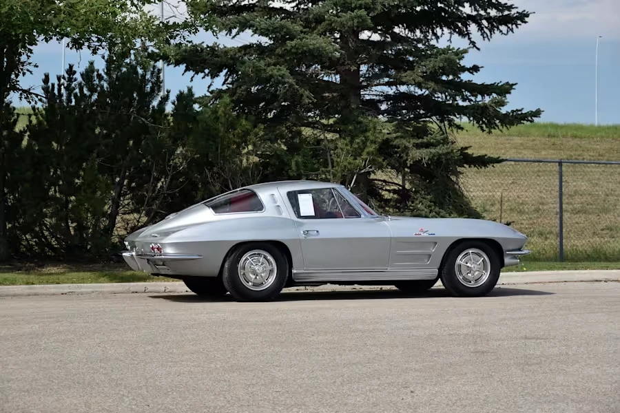 1963 Chevrolet Corvette C2 - Image 29 of 31