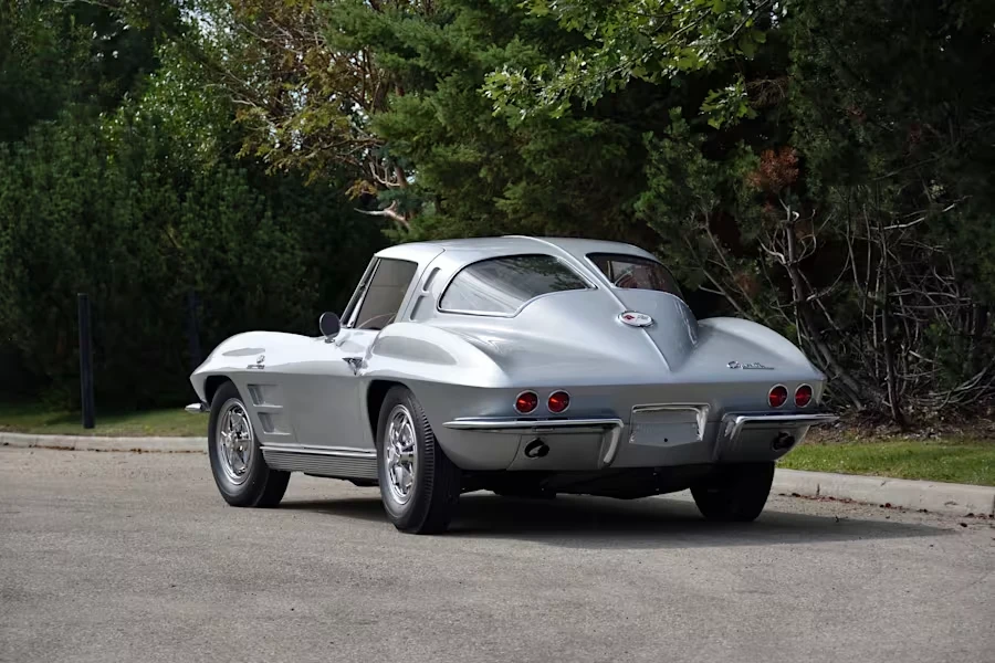 1963 Chevrolet Corvette C2 - Image 16 of 31