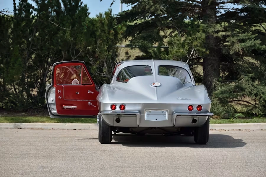 1963 Chevrolet Corvette C2 - Image 24 of 31