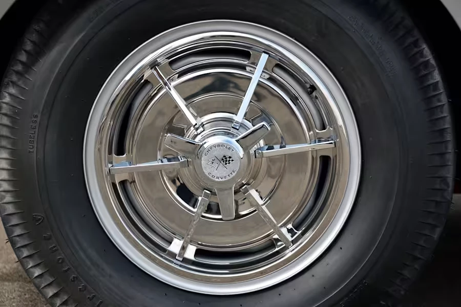 1963 Chevrolet Corvette C2 - Image 14 of 31