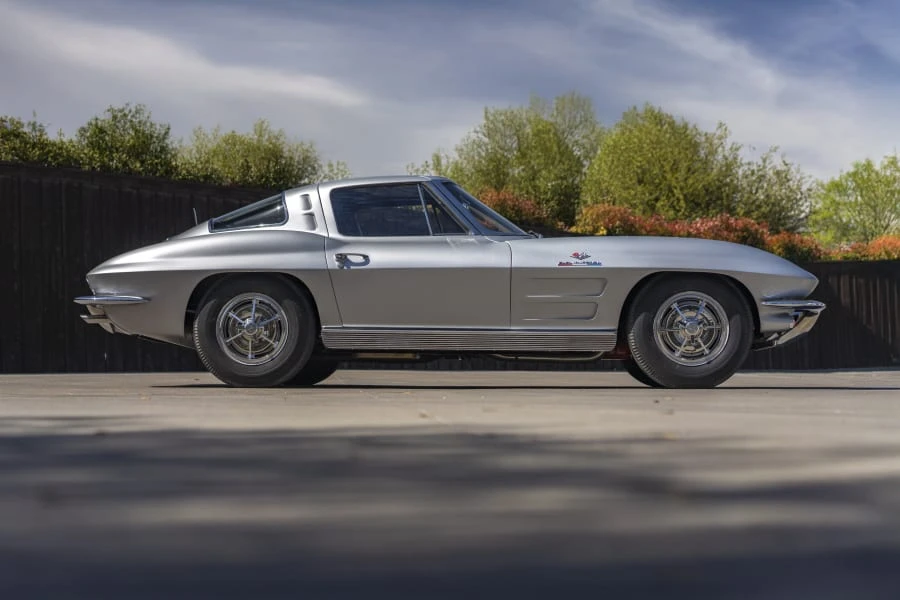 1963 Chevrolet Corvette C2 - Image 2 of 31
