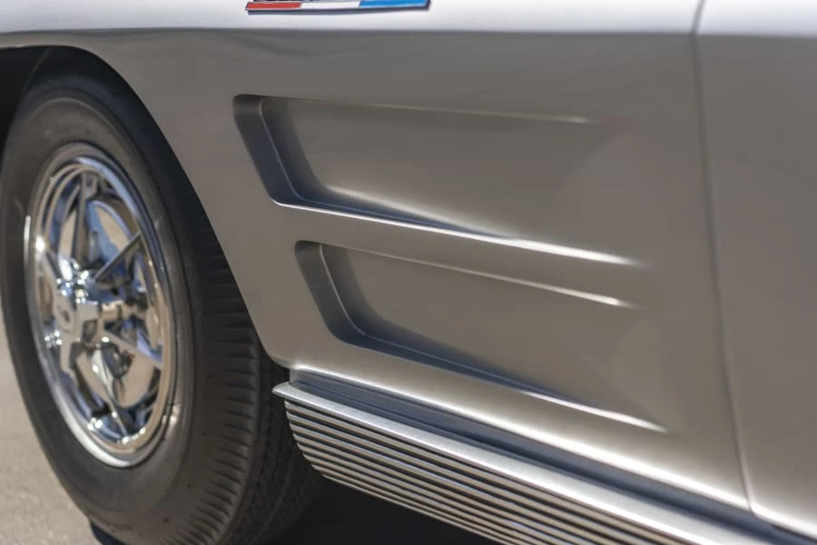 1963 Chevrolet Corvette C2 - Image 17 of 31