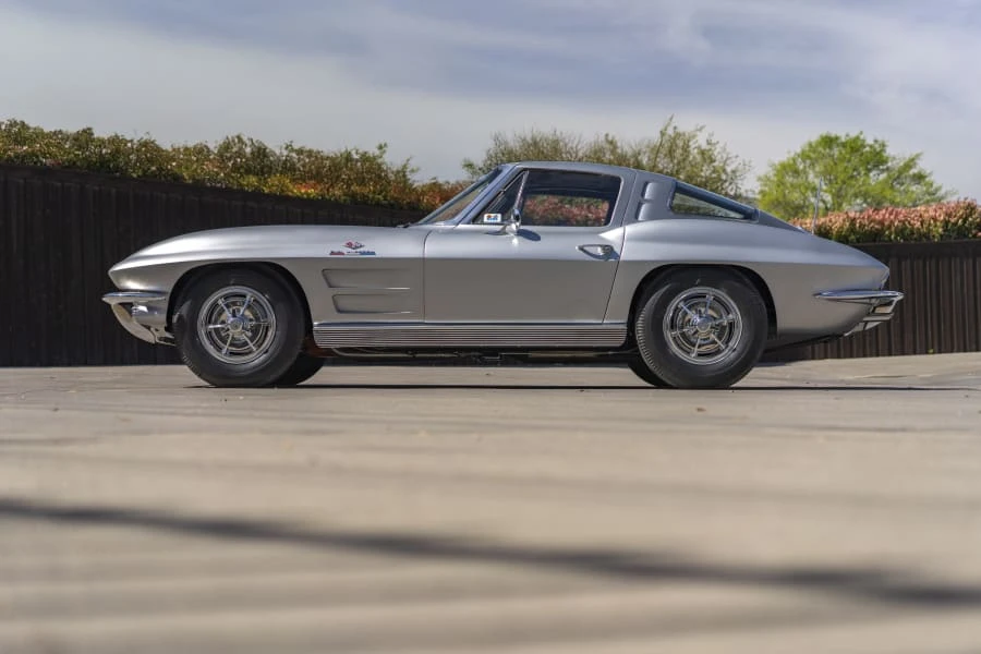 1963 Chevrolet Corvette C2 - Image 26 of 31