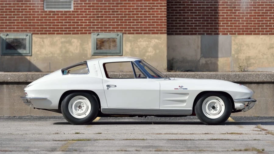 1963 Chevrolet Corvette C2 - Image 2 of 24