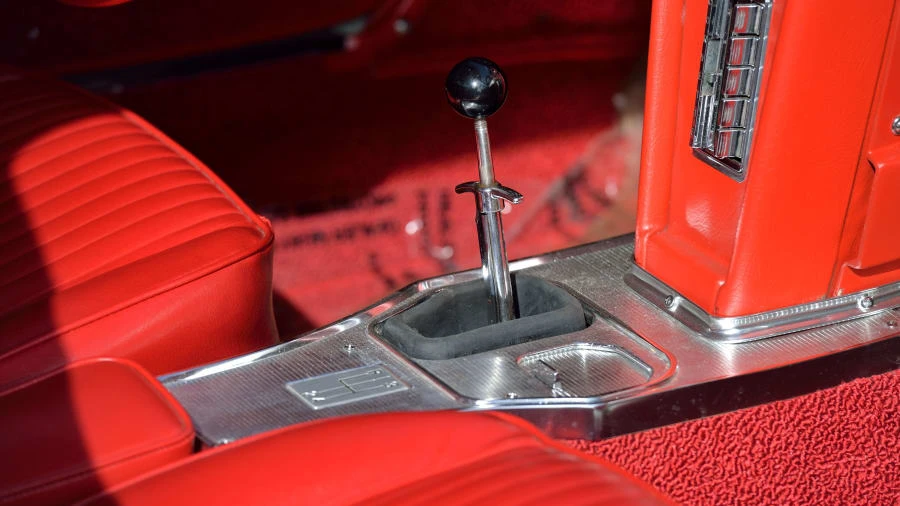 1963 Chevrolet Corvette C2 - Image 9 of 24
