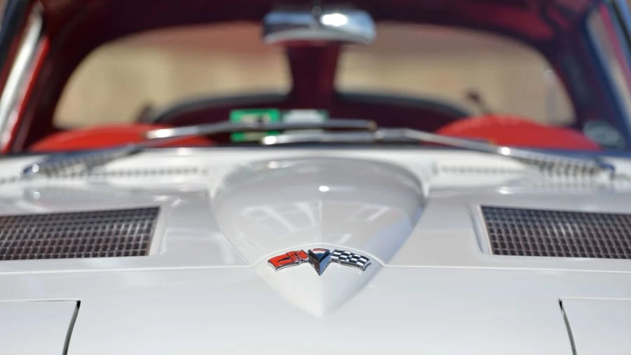 1963 Chevrolet Corvette C2 - Image 10 of 24