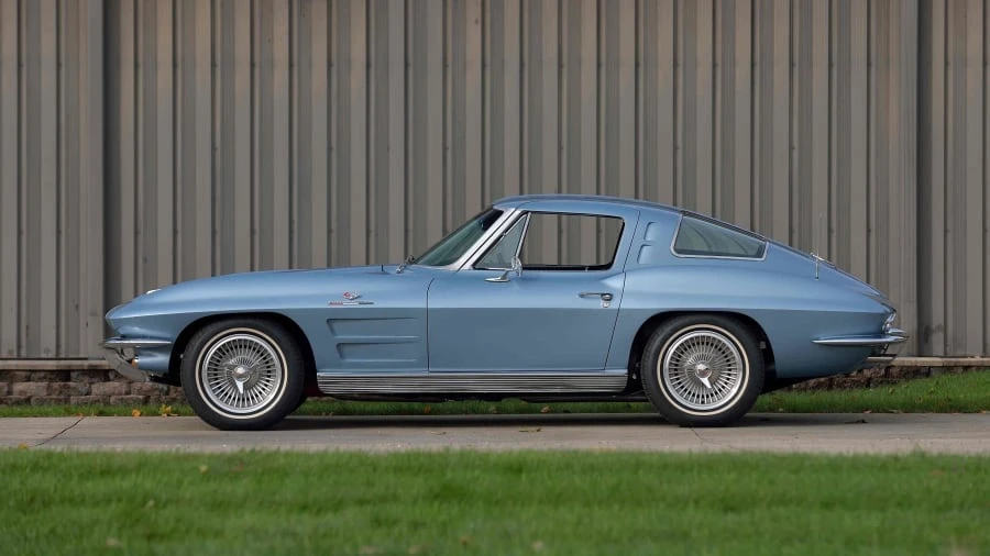 1963 Chevrolet Corvette C2 - Image 8 of 12