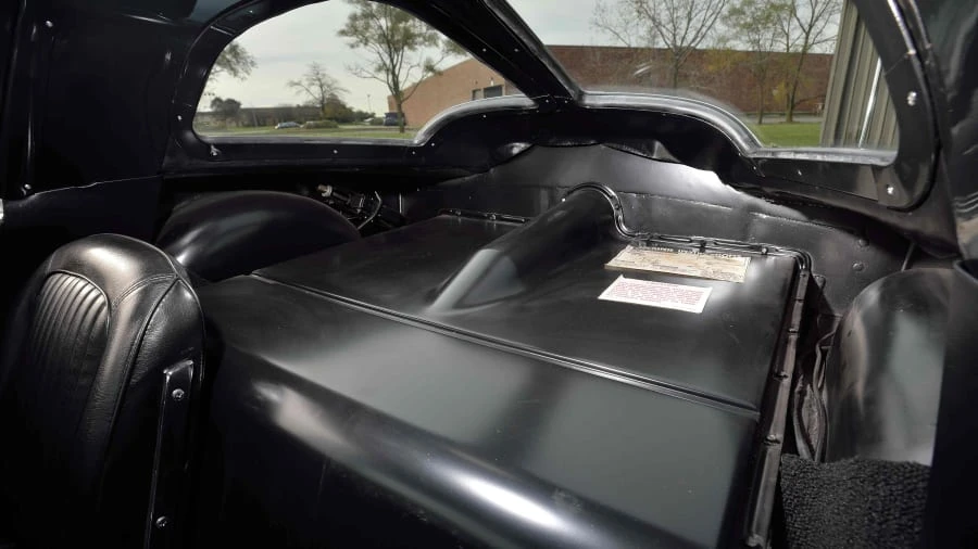1963 Chevrolet Corvette C2 - Image 11 of 12