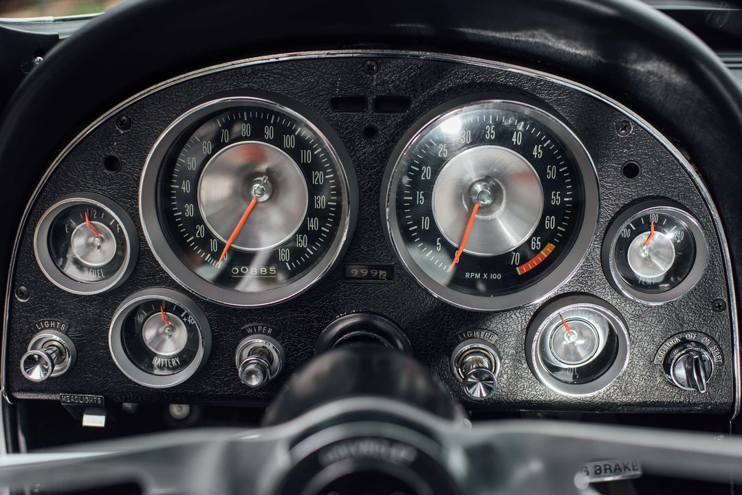 1963 Chevrolet Corvette C2 - Image 31 of 31