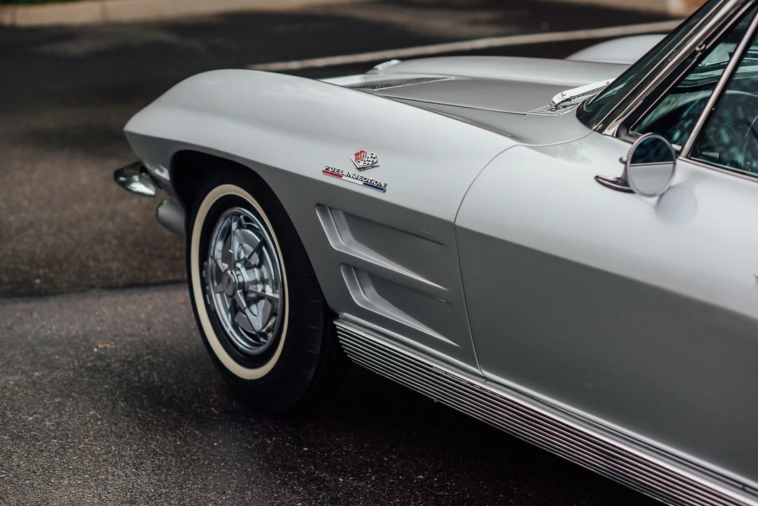 1963 Chevrolet Corvette C2 - Image 20 of 31