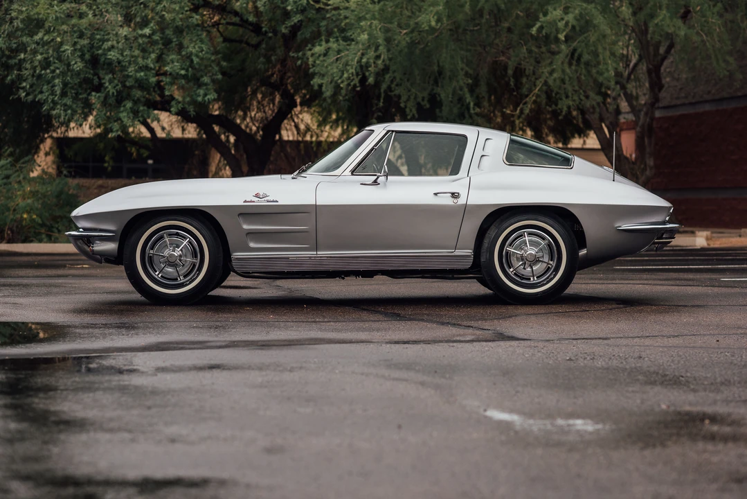 1963 Chevrolet Corvette C2 - Image 6 of 31