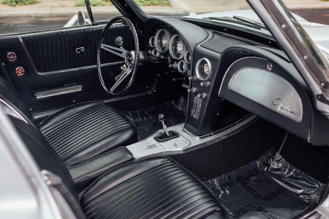 1963 Chevrolet Corvette C2 - Image 29 of 31