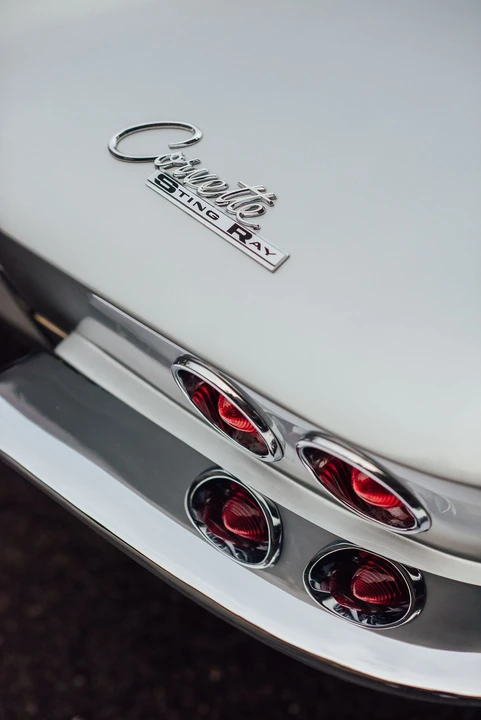 1963 Chevrolet Corvette C2 - Image 9 of 31