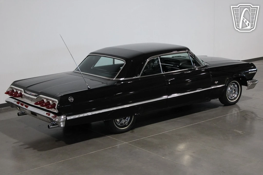 1963 Chevrolet Impala 2nd Gen - Image 10 of 12