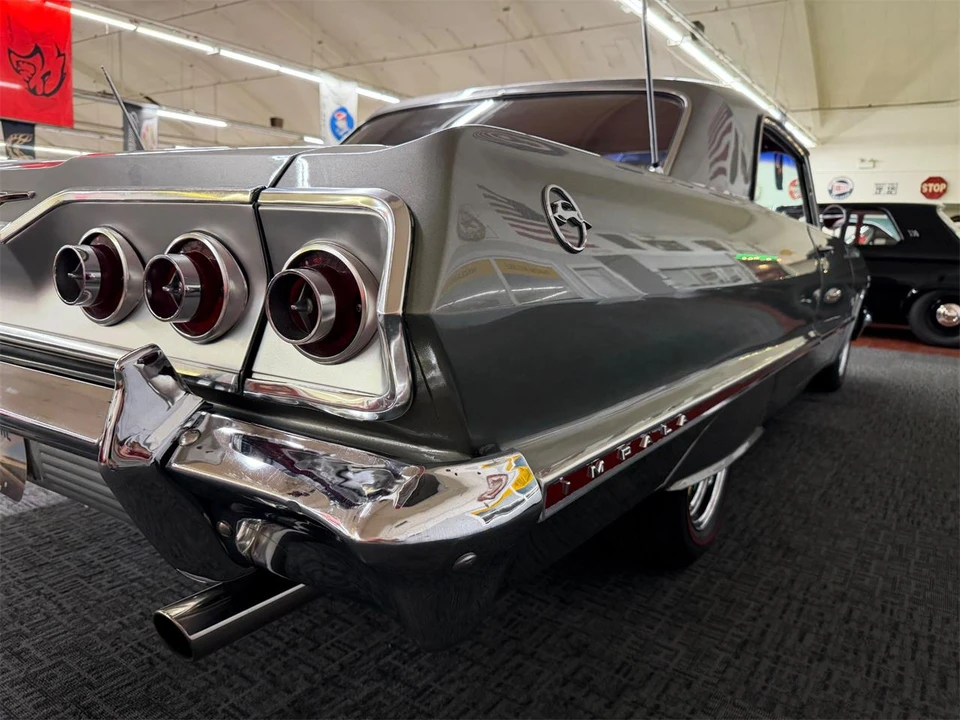 1963 Chevrolet Impala 3rd Gen - Image 24 of 31