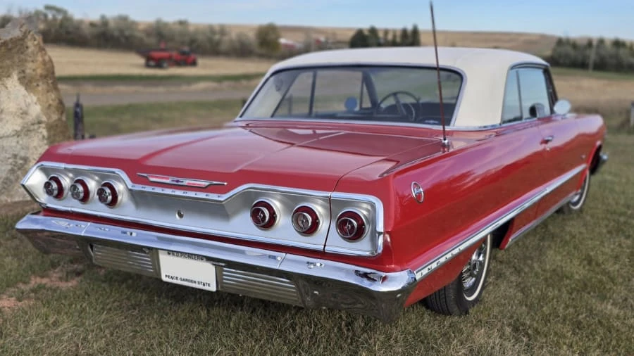 1963 Chevrolet Impala 3rd Gen - Image 16 of 31