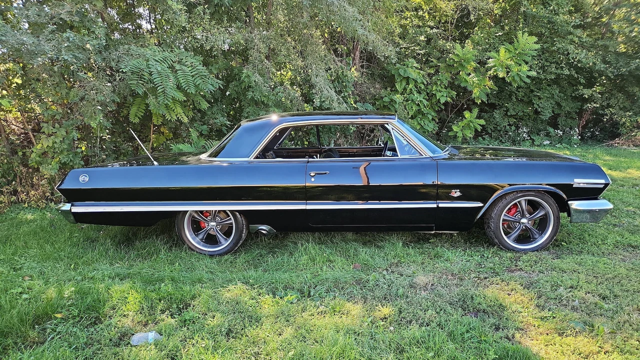 1963 Chevrolet Impala 3rd Gen - Image 2 of 8