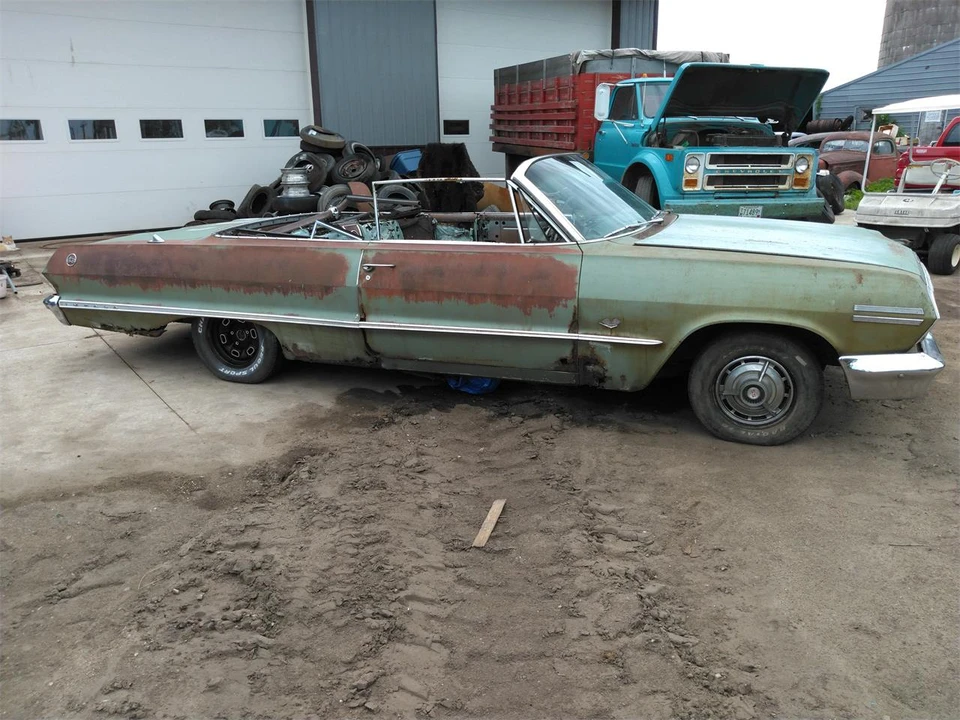 1963 Chevrolet Impala SS 3rd Gen - Image 3 of 17