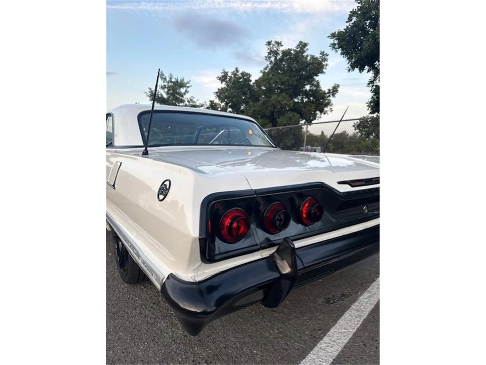 1963 Chevrolet Impala SS 3rd Gen - Image 7 of 31