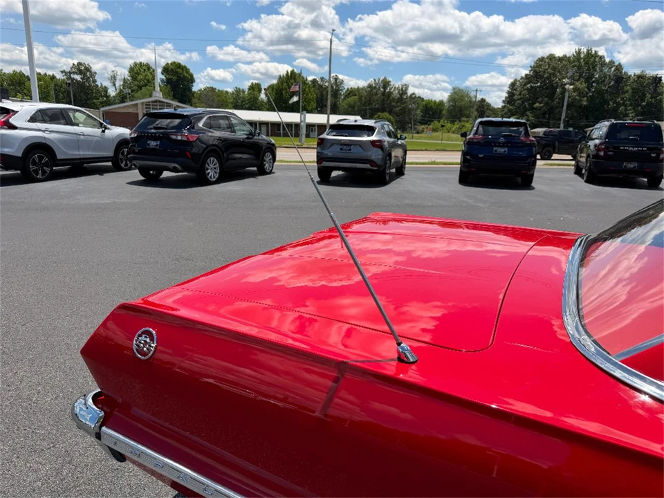 1963 Chevrolet Impala SS 3rd Gen - Image 25 of 31