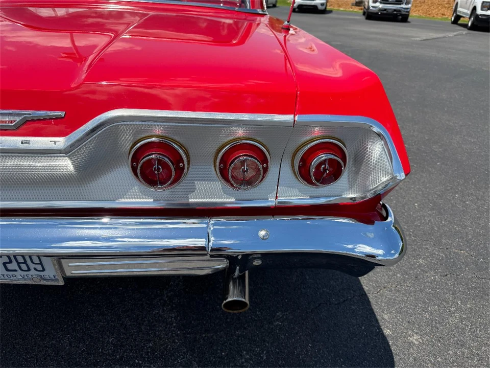 1963 Chevrolet Impala SS 3rd Gen - Image 22 of 31