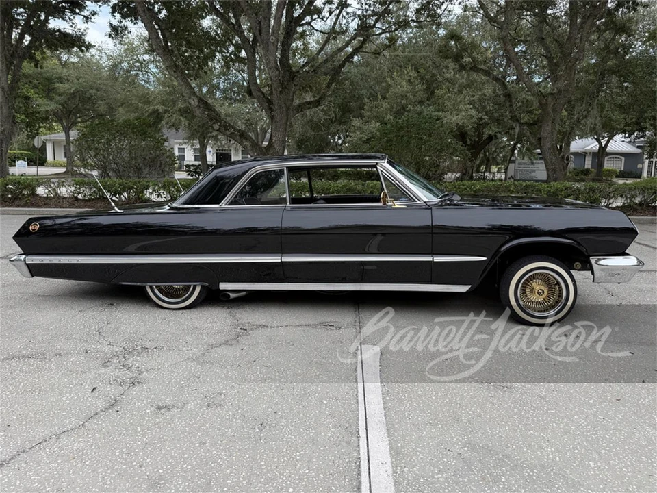 1963 Chevrolet Impala SS 3rd Gen - Image 2 of 5