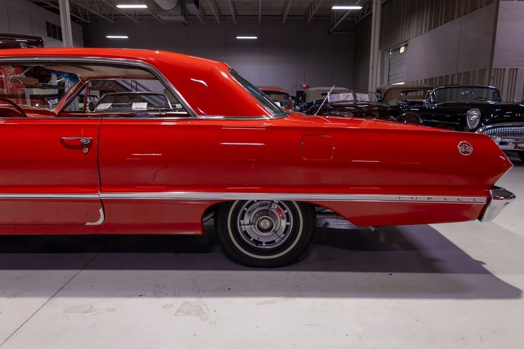 1963 Chevrolet Impala SS 3rd Gen - Image 25 of 31
