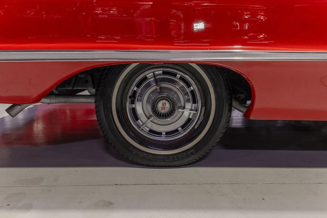 1963 Chevrolet Impala SS 3rd Gen - Image 28 of 31