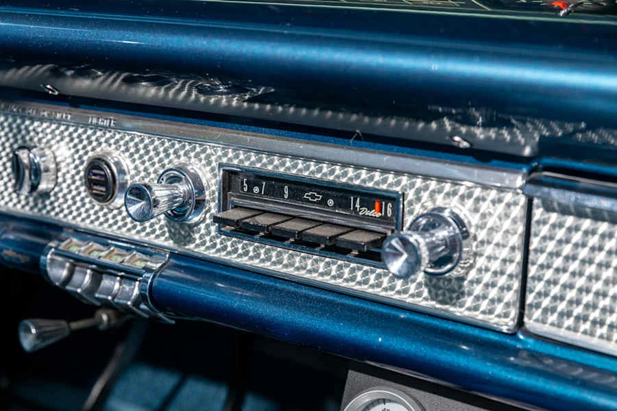 1963 Chevrolet Impala SS 3rd Gen - Image 26 of 31