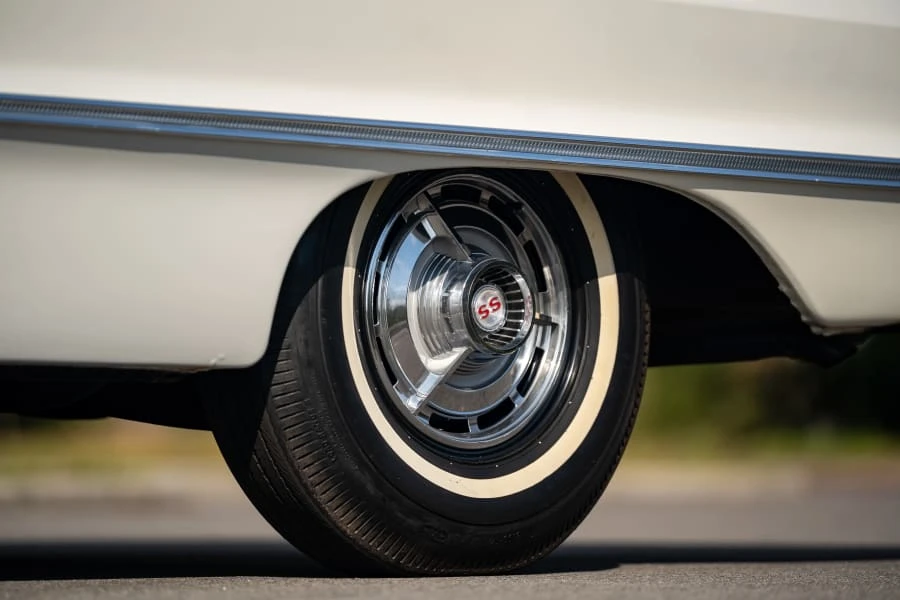 1963 Chevrolet Impala SS 3rd Gen - Image 9 of 31
