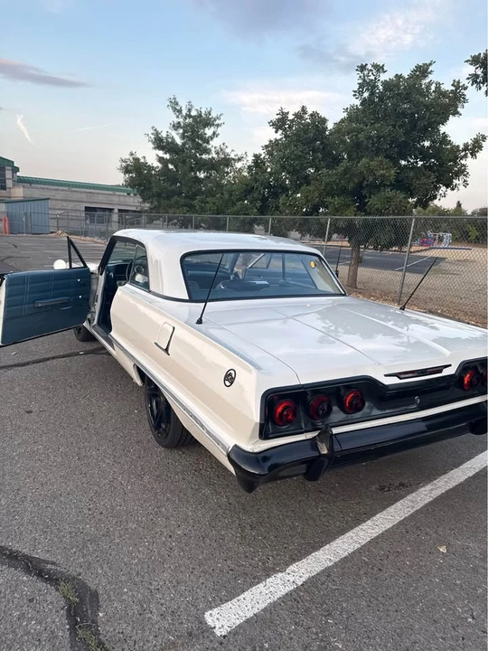 1963 Chevrolet Impala SS 3rd Gen - Image 8 of 20