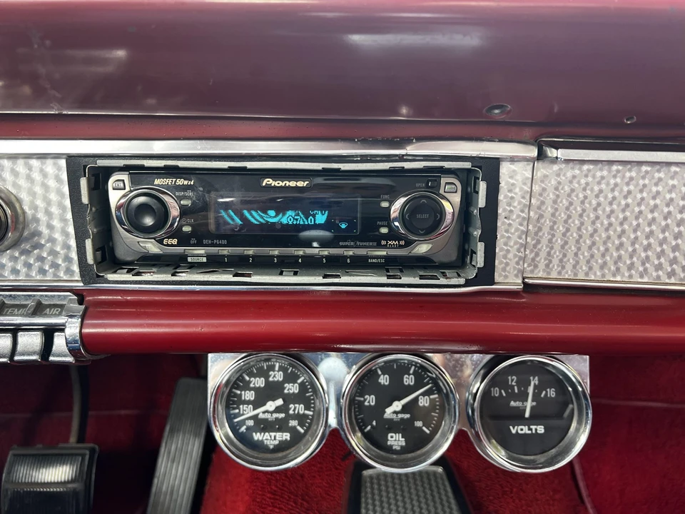 1963 Chevrolet Impala 3rd Gen - Image 26 of 31