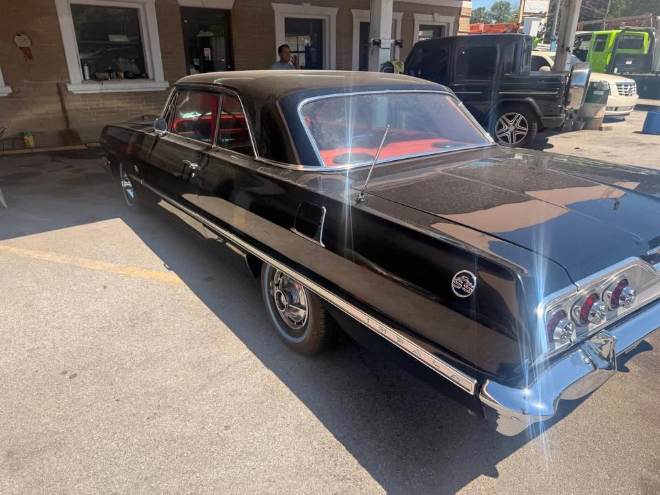 1963 Chevrolet Impala SS 3rd Gen - Image 6 of 7