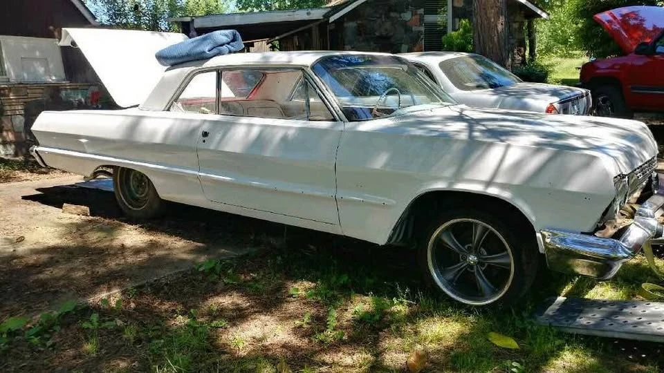 1963 Chevrolet SS - Image 4 of 5
