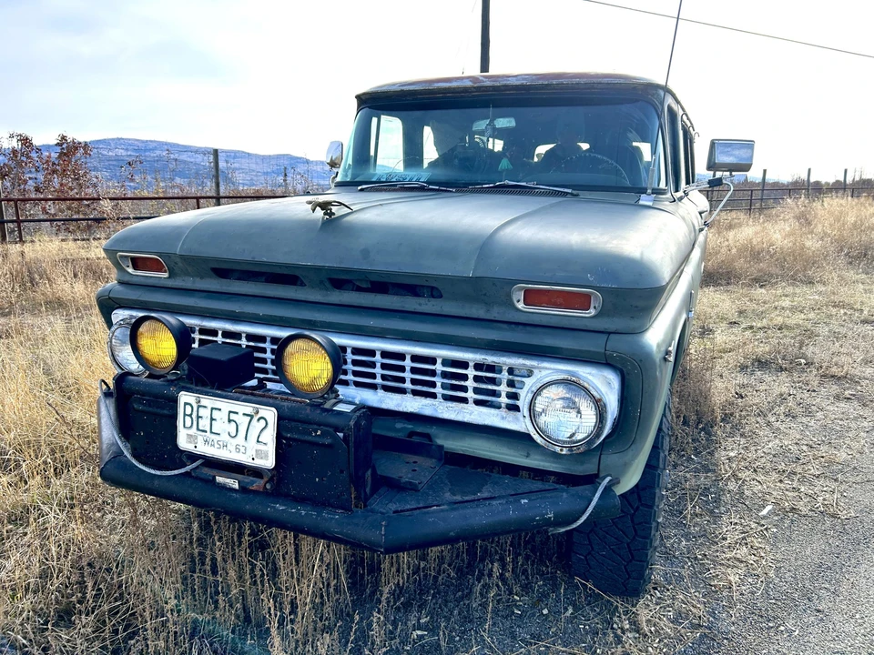 1963 Chevrolet Suburban 4th Gen - Image 14 of 31
