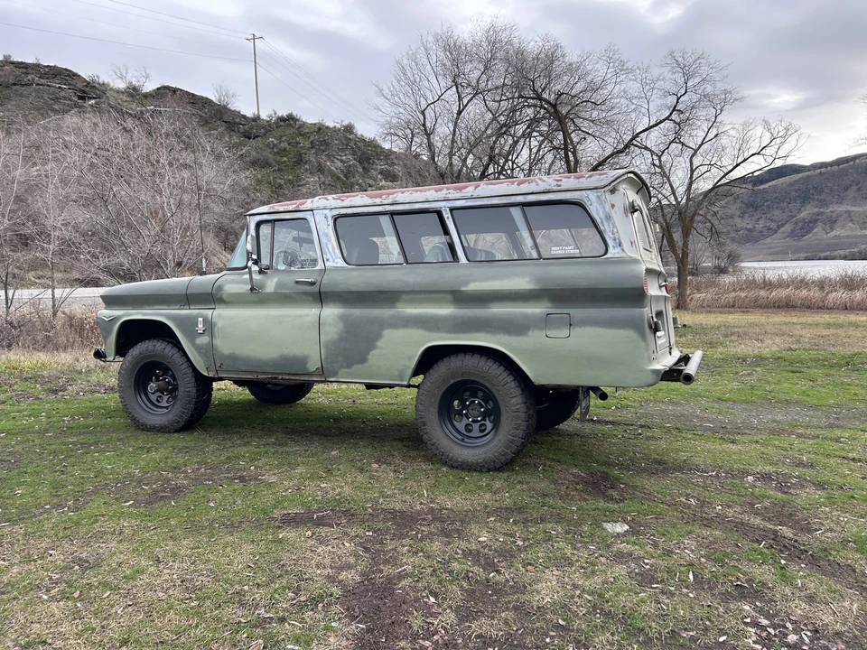 1963 Chevrolet Suburban 4th Gen - Image 8 of 31