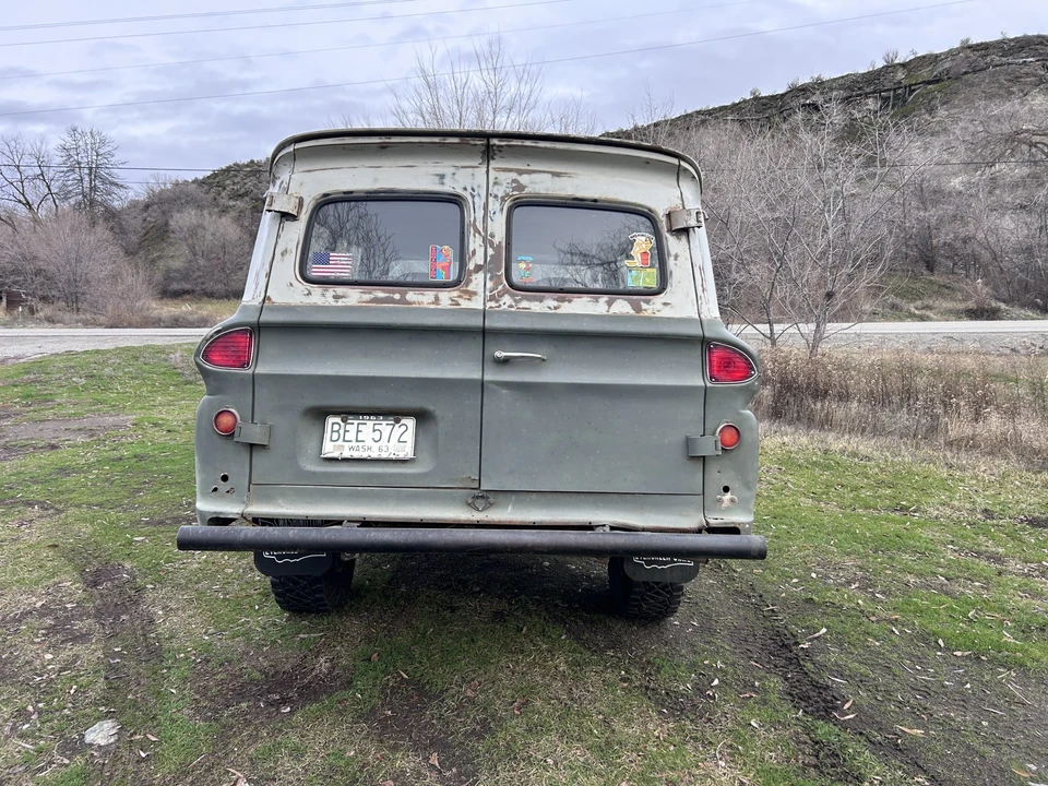 1963 Chevrolet Suburban 4th Gen - Image 6 of 31