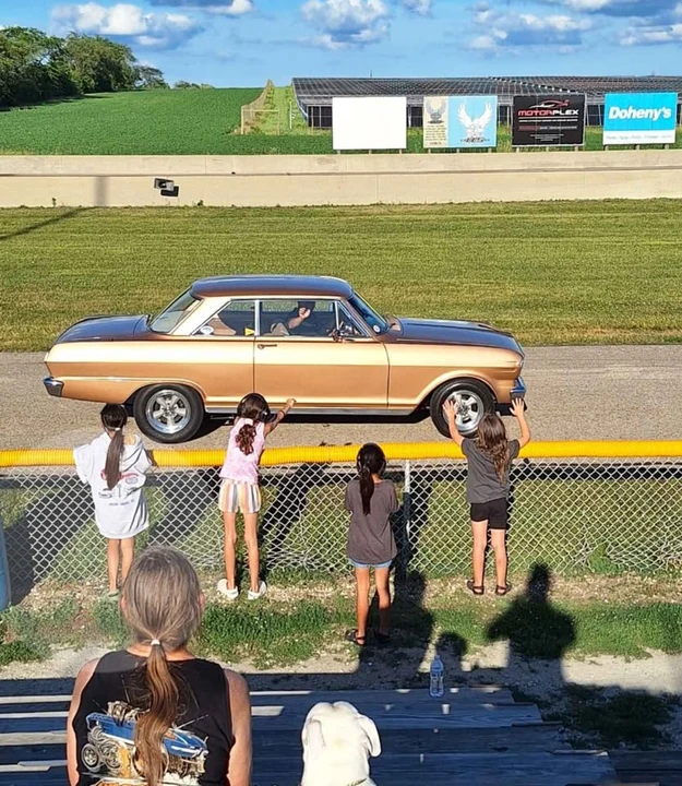 1963 Chevrolet II 1st Gen - Image 17 of 18