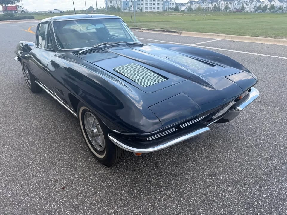 1963 Chevrolet Corvette C2 - Image 6 of 14