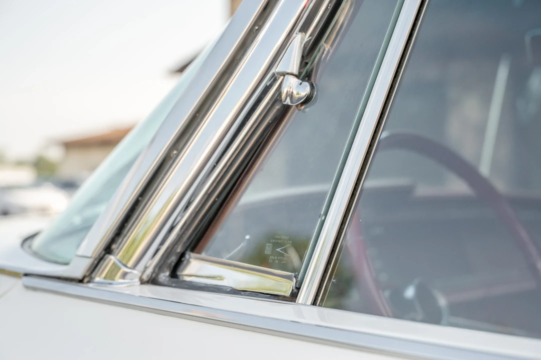1963 Chrysler 300 Non-Letter Series - Image 23 of 31