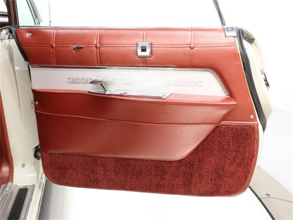 1963 Chrysler Imperial 2nd Gen - Image 23 of 31
