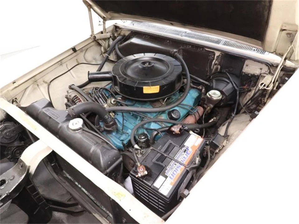 1963 Chrysler Imperial 2nd Gen - Image 28 of 31