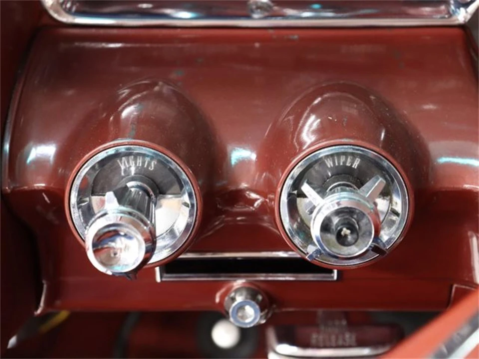 1963 Chrysler Imperial 2nd Gen - Image 14 of 31
