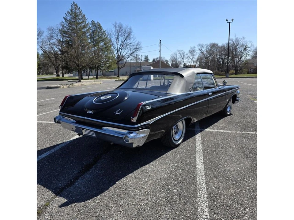 1963 Chrysler Imperial 2nd Gen - Image 4 of 31