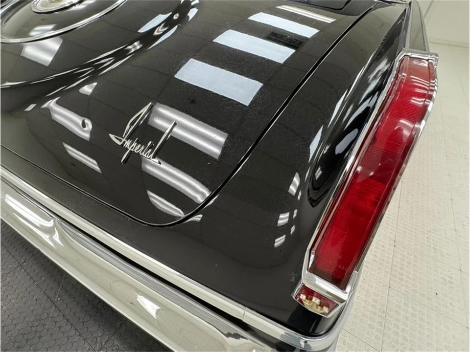 1963 Chrysler Imperial 2nd Gen - Image 27 of 31